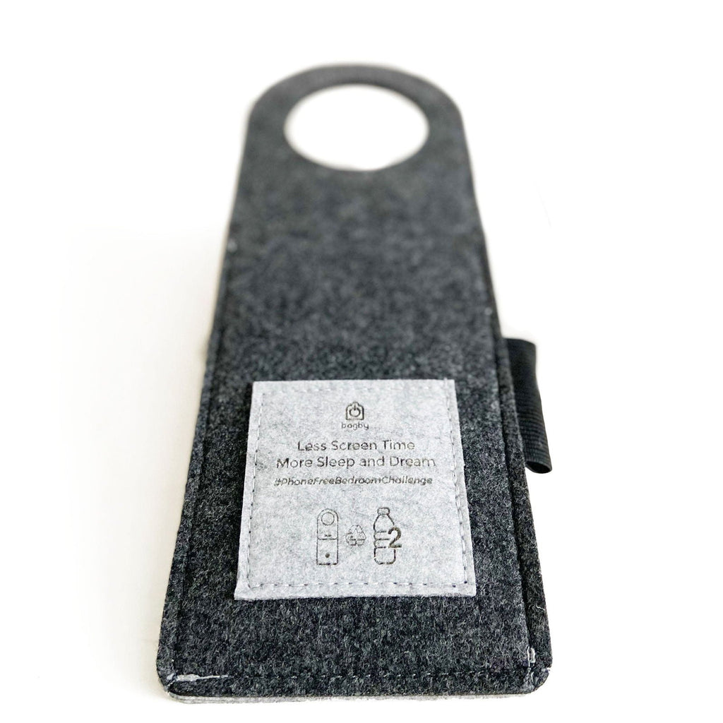 Bagby ORIGINAL – Sleeping Bag for Your Phone