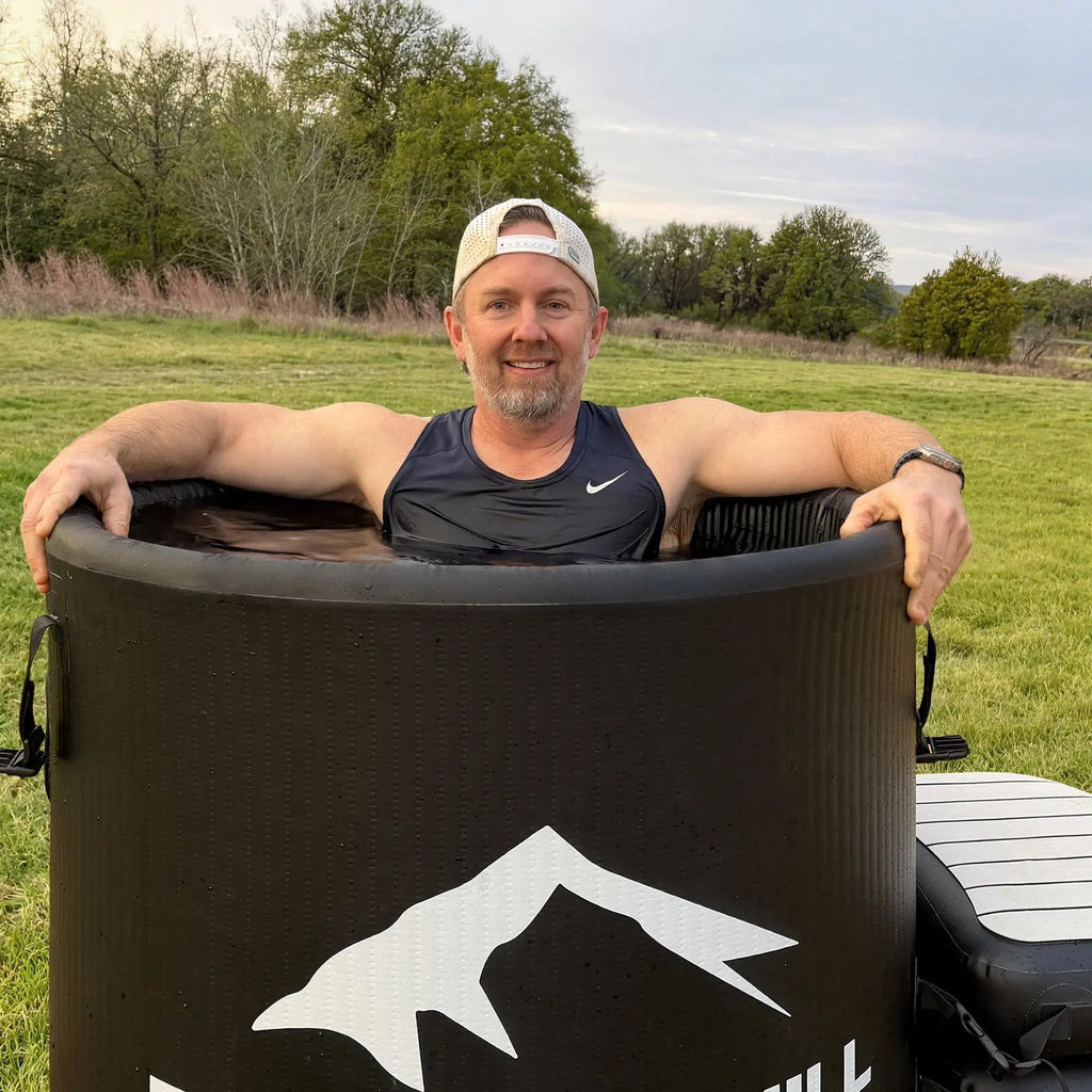 PLUNGE CHILL Plus tub in an outdoor setting