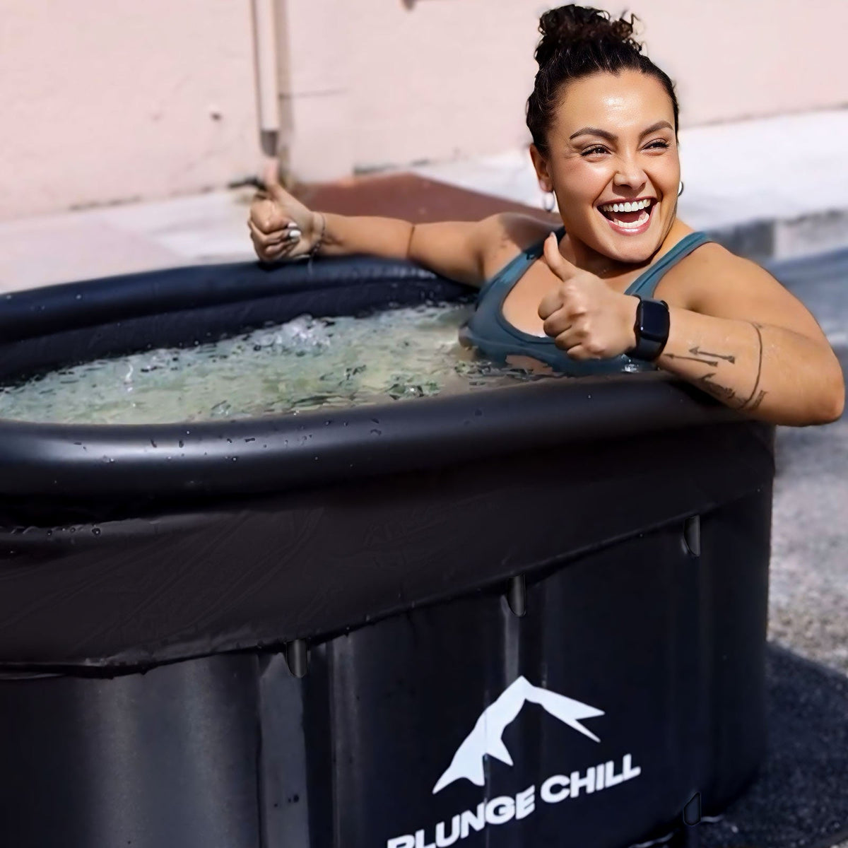 PLUNGE CHILL MAX tub in outdoor use